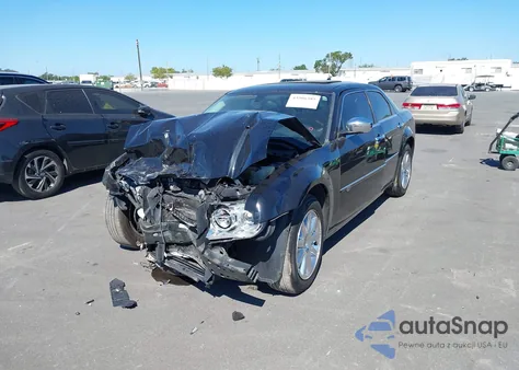 2008 Chrysler 300C Hemi из США, поврежденный, VIN 2C3KA63H68H335060